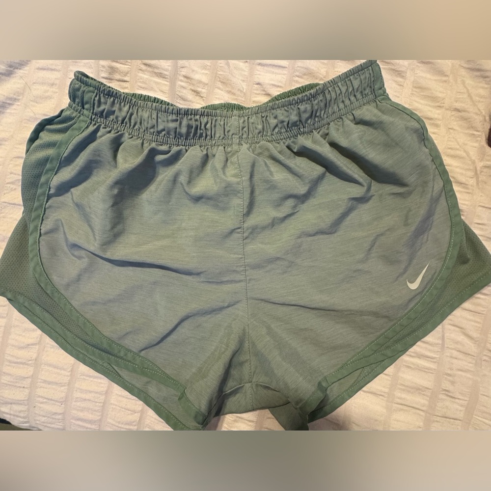 Nike Women's Athletic Shorts in Light Green
